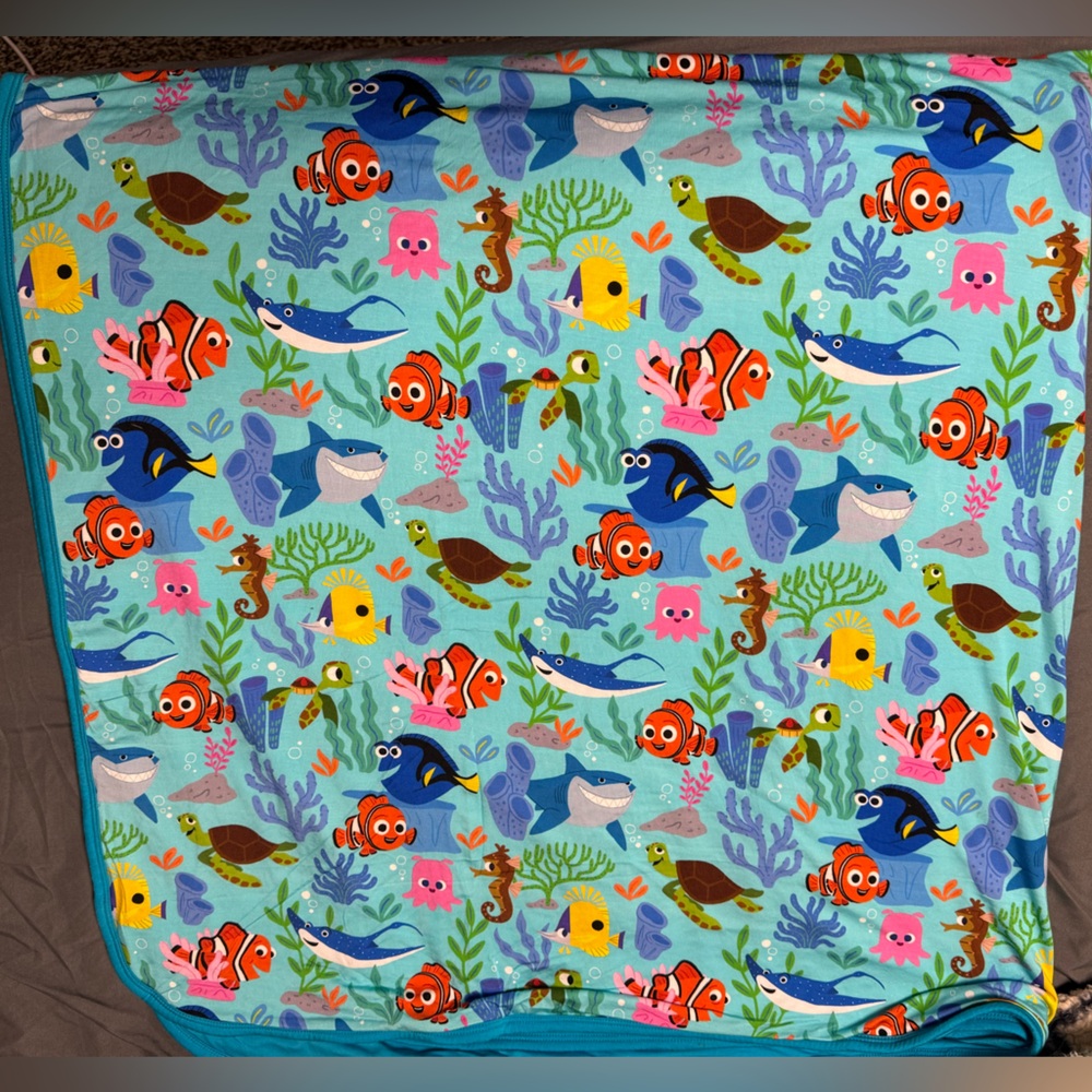 Nemo cloud blanket NWOT